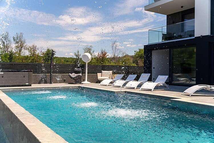 Seaview Apartment ฟุนตานา ภายนอก รูปภาพ